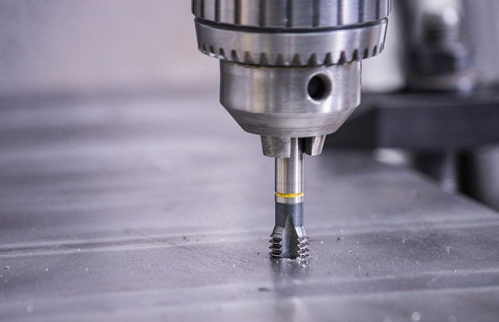 CNC Tapping Speeds and Feeds Chart, Formula, Calculator (Metric/Imperial)